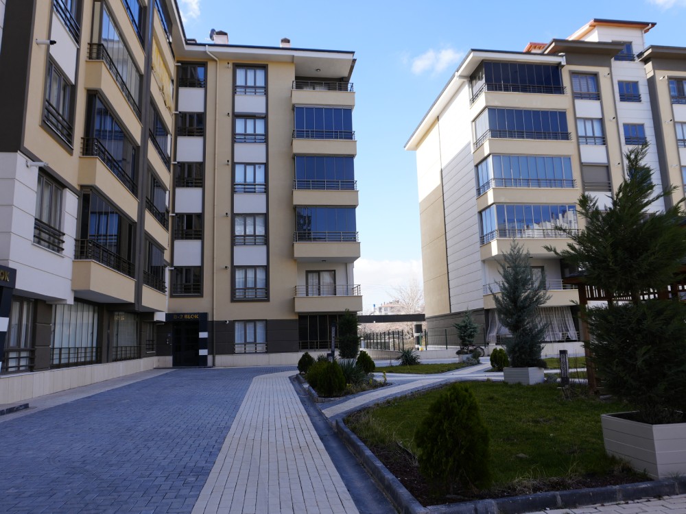 ÇINARALTI KONUTLARI